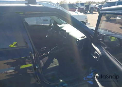 2024 Hyundai Venue Sel from USA, damaged, VIN KMHRC8A33RU305127